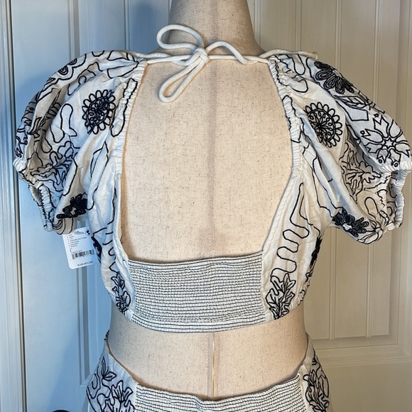 Free People Lotus Embroidered Puff Sleeve 2-Piece Maxi Dress size L White/Blk - Picture 9 of 15